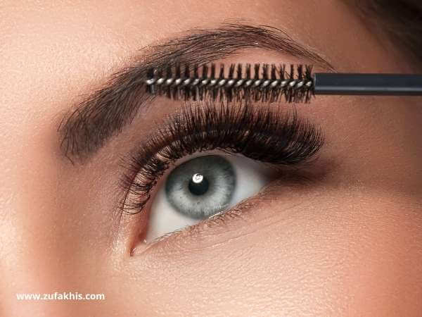 7 Tips For The Best Drugstore Mascara For Asian Eyelashes